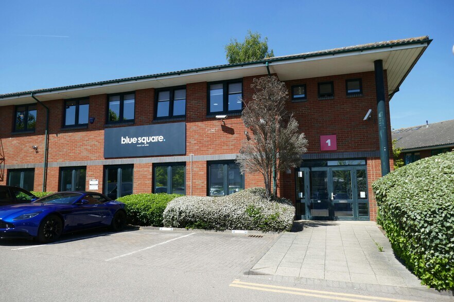 1-3 Watermark Way, Hertford à louer - Photo du bâtiment - Image 1 de 13