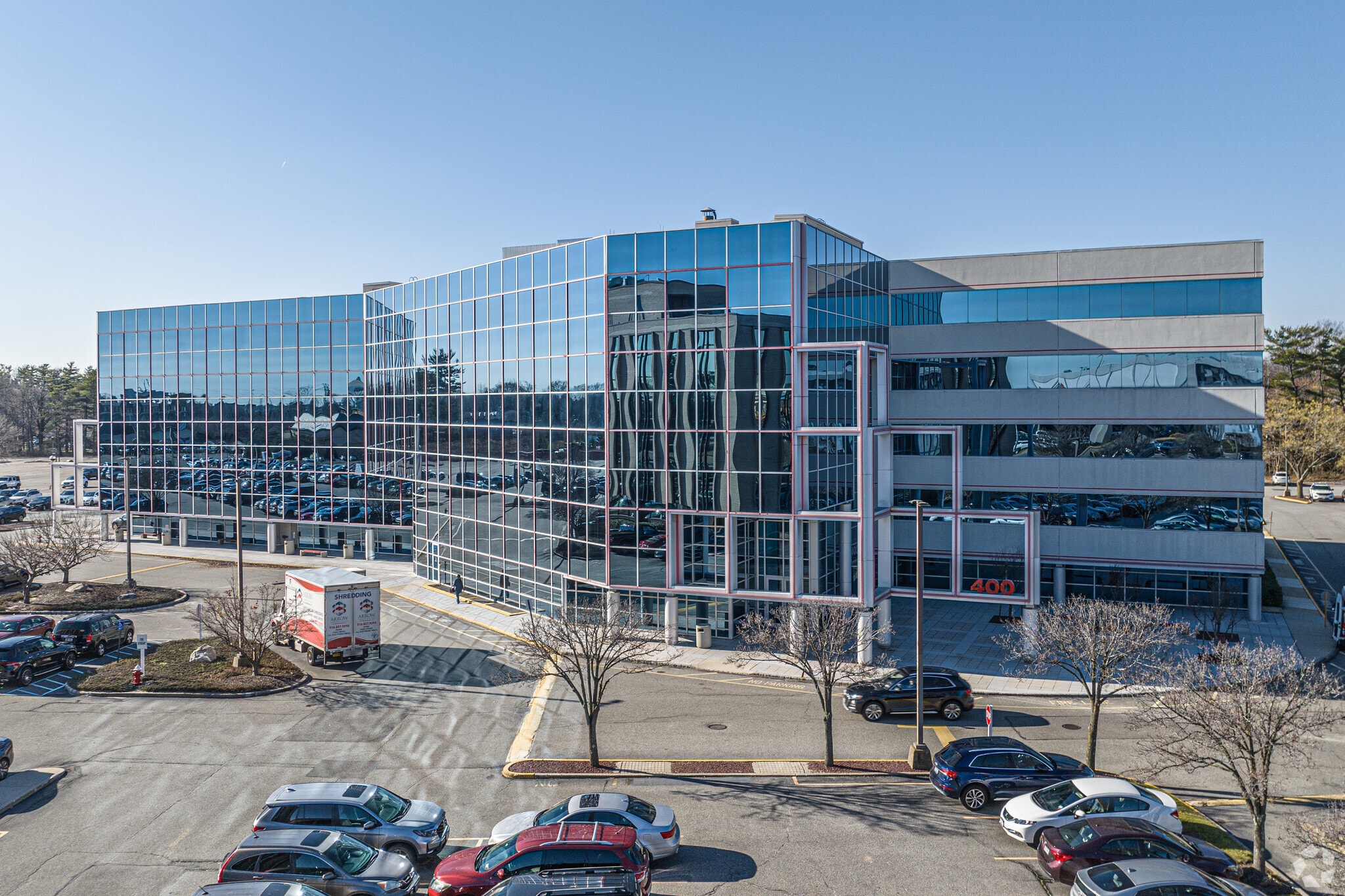 400 Garden City Plz, Garden City, NY for lease Primary Photo- Image 1 of 13