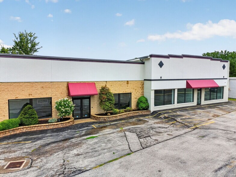 2539 W Prospect Rd, Ashtabula, OH à vendre - Photo du bâtiment - Image 1 de 18