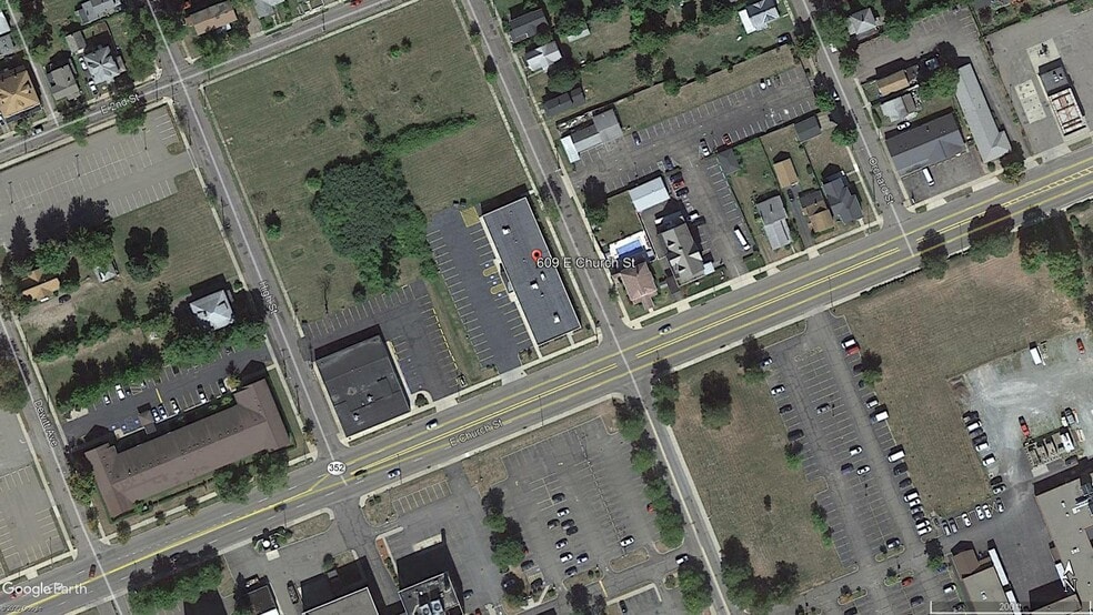 609 E Church St, Elmira, NY à louer - Photo du bâtiment - Image 2 de 2