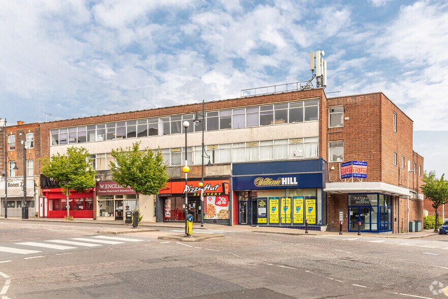 23-27 George Ln, Londres à louer - Photo du bâtiment - Image 2 de 2