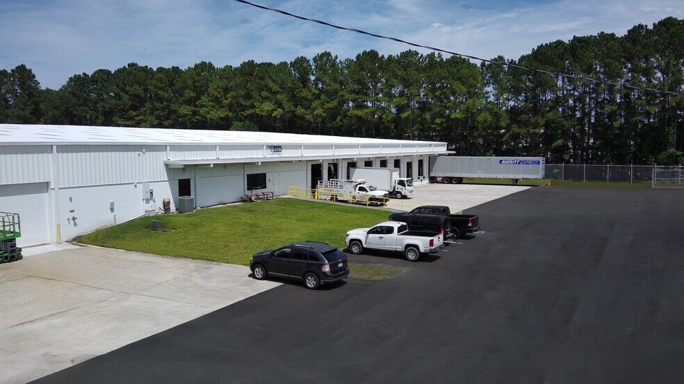 260 Pine Barren Rd, Pooler, GA à vendre - Photo du bâtiment - Image 2 de 2