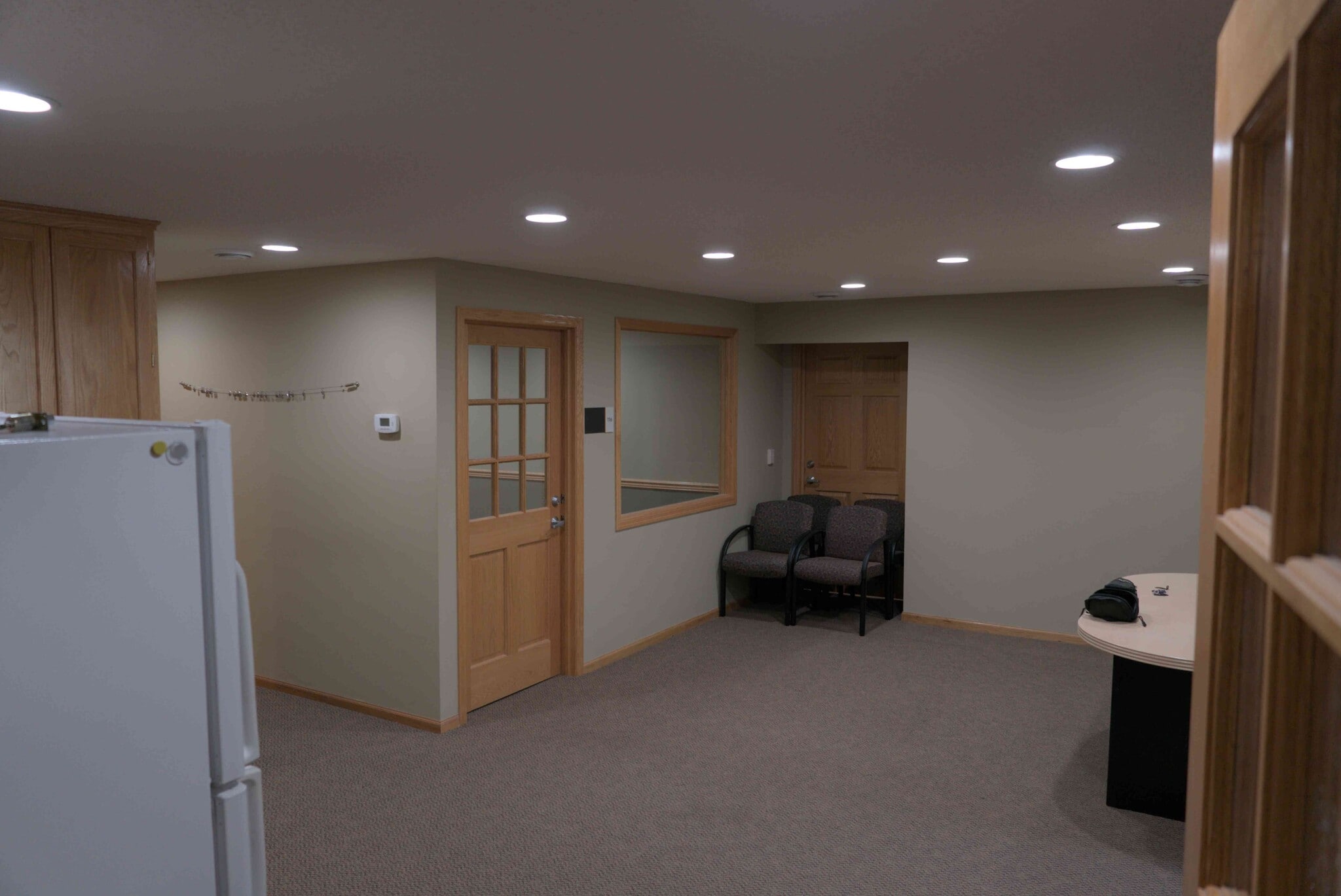 8925-8929 Aztec Dr, Eden Prairie, MN for lease Interior Photo- Image 1 of 14