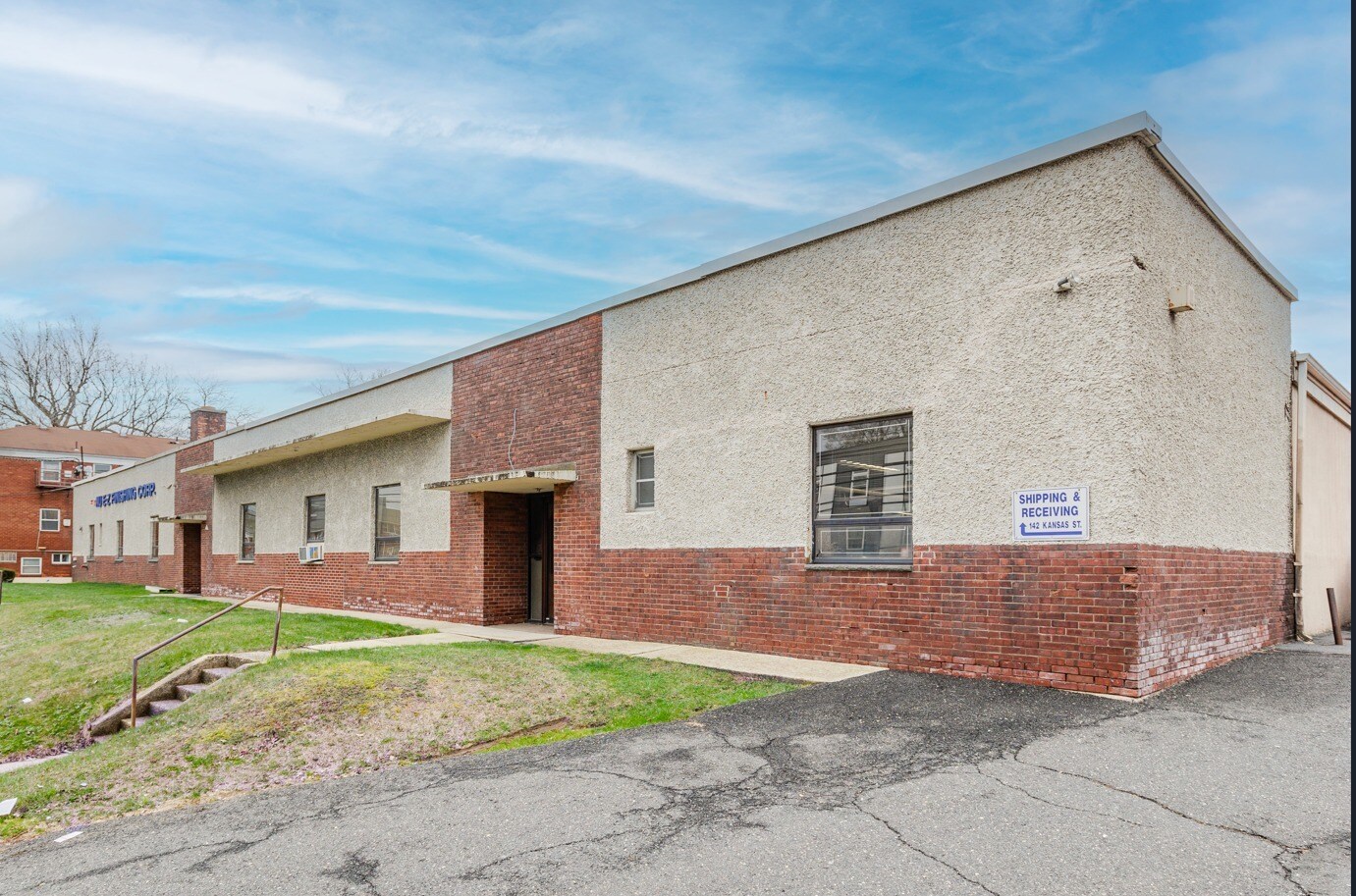 111 Essex St, Hackensack, NJ à vendre Photo du bâtiment- Image 1 de 9
