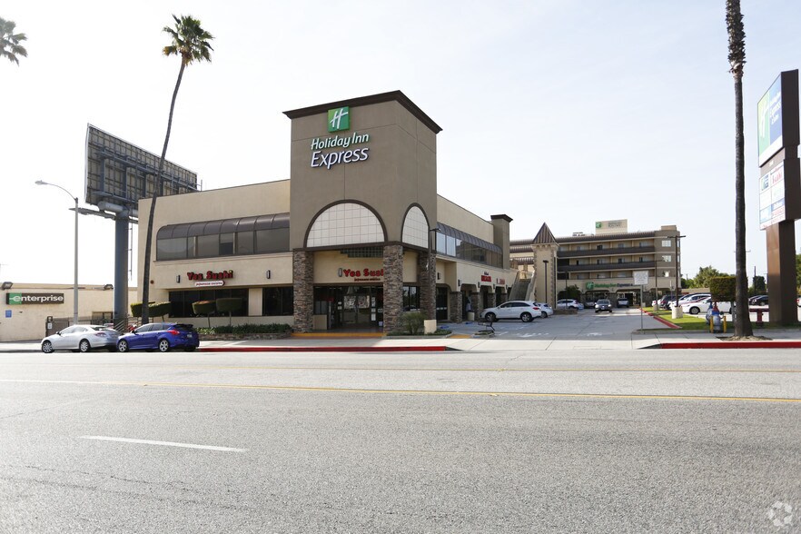 3500 E Colorado Blvd, Pasadena, CA for sale - Building Photo - Image 3 of 14