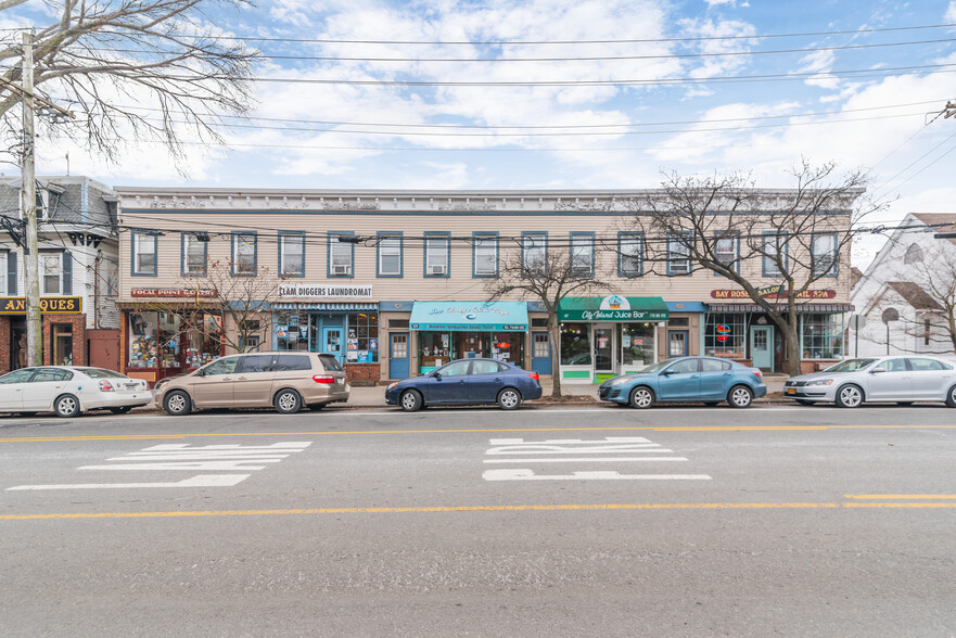 321-329 City Island Ave, Bronx, NY à vendre - Photo principale - Image 1 de 1