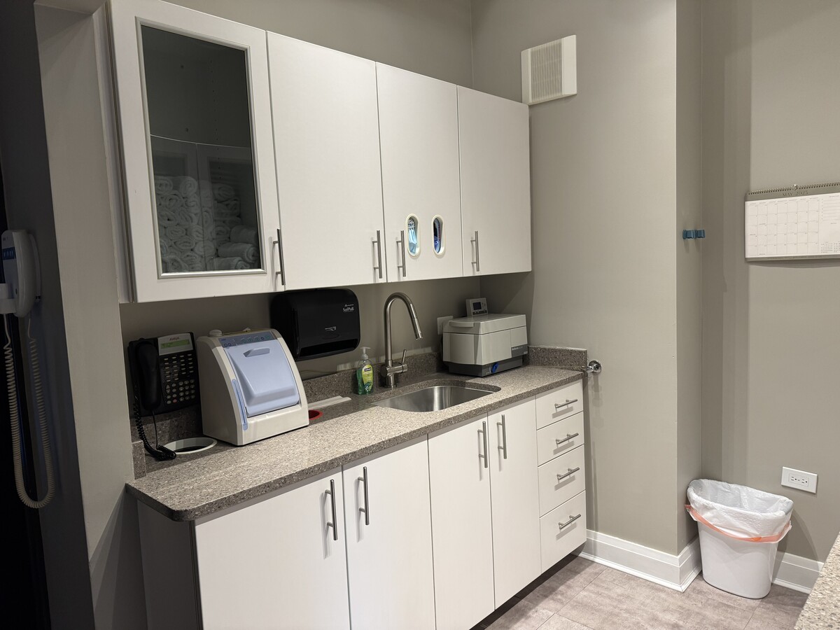 120 S State St, Chicago, IL 60603 - Unit 8th Floor -  - Interior Photo - Image 1 of 2