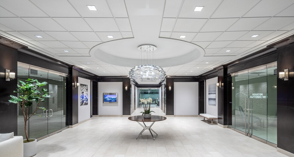 1650 Highway 6, Sugar Land, TX for lease - Interior Photo - Image 3 of 24