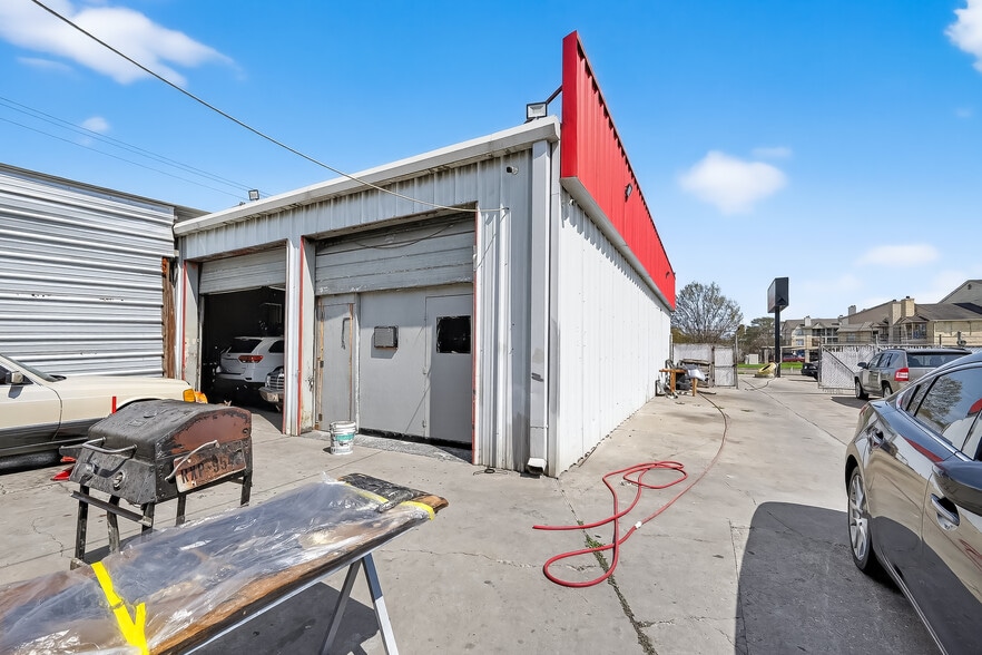 10090 S Gessner, Houston, TX à vendre - Photo du bâtiment - Image 3 de 19