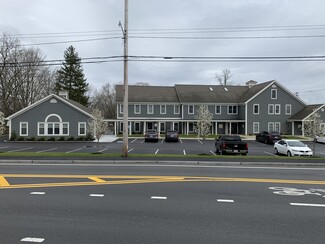 Plus de détails pour 645 County St, Taunton, MA - Bureau à vendre