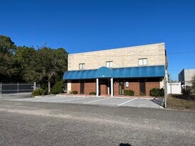 136 Harley Rd, Wilmington NC - Entrepôt