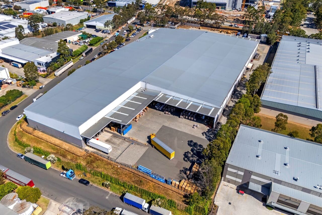 52 Huntingwood Dr, HUNTINGWOOD for lease Primary Photo- Image 1 of 6