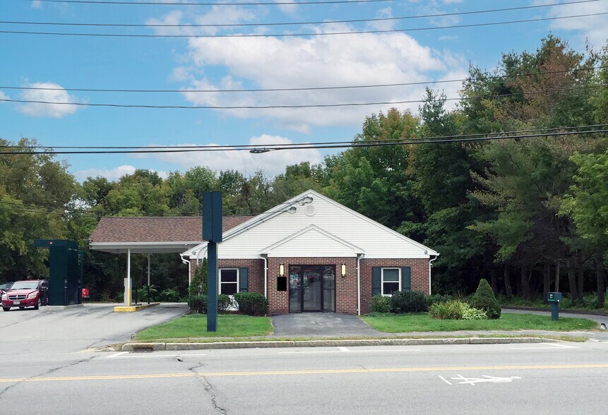 112 Main St, Fairfield, ME à vendre - Photo du bâtiment - Image 2 de 2