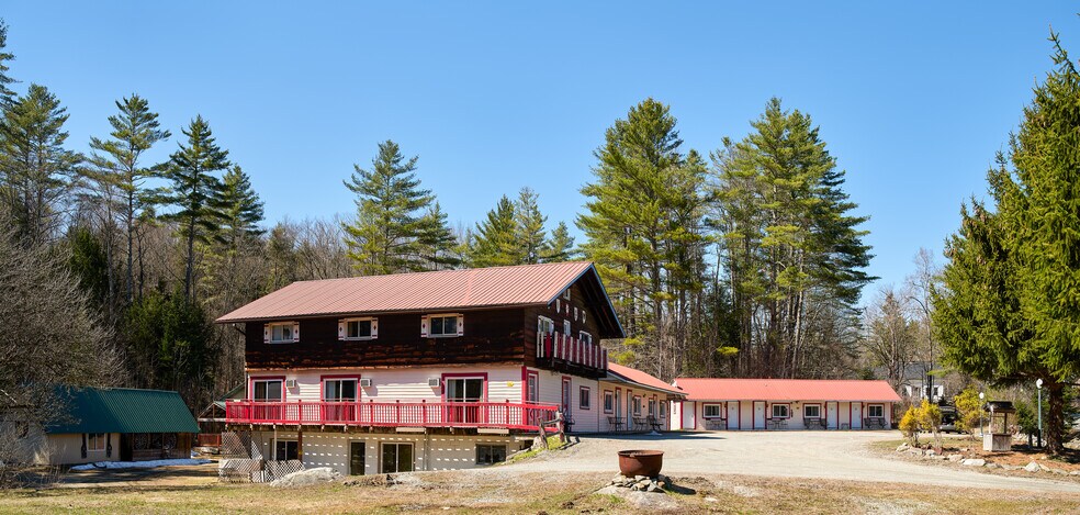 3806 Vt Route 11, Londonderry, VT à vendre - Photo du bâtiment - Image 3 de 26