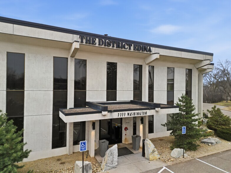 7777 Washington Ave S, Edina, MN à louer - Photo du bâtiment - Image 2 de 29