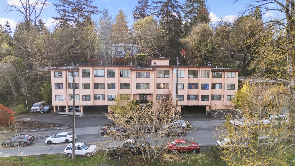 10505 24th Ave NE, Seattle, WA for sale - Building Photo - Image 2 of 5