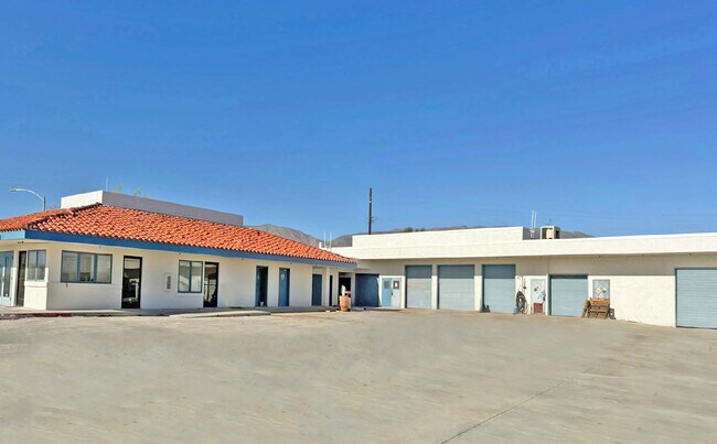 Plus de détails pour 4703 Borrego Springs Rd, Borrego Springs, CA - Local d'activités, Industriel à louer