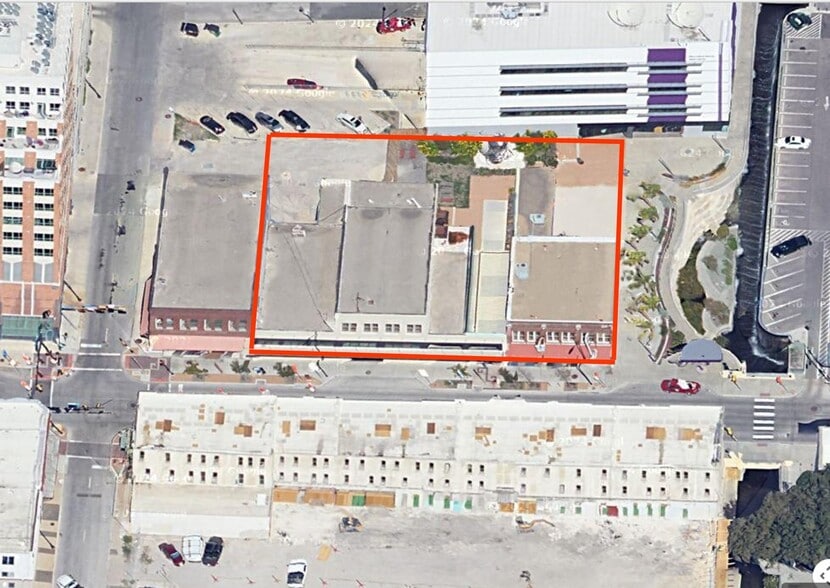 333-341 W Commerce St, San Antonio, TX for lease - Aerial - Image 2 of 25