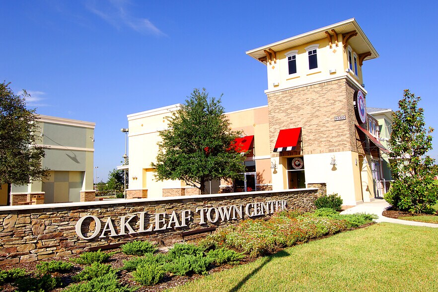 9525 Argyle Forest Blvd, Jacksonville, FL à louer - Photo du bâtiment - Image 1 de 14