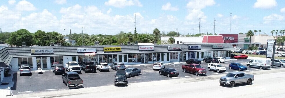 1105-1167 US Highway 1, Vero Beach, FL for sale - Building Photo - Image 2 of 5