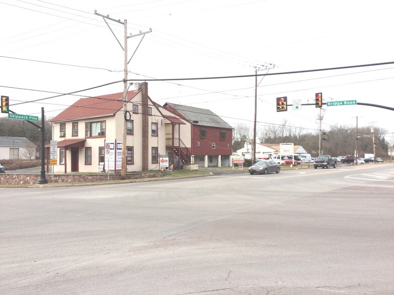 1281 Bridge Rd, Schwenksville, PA for sale - Building Photo - Image 3 of 6