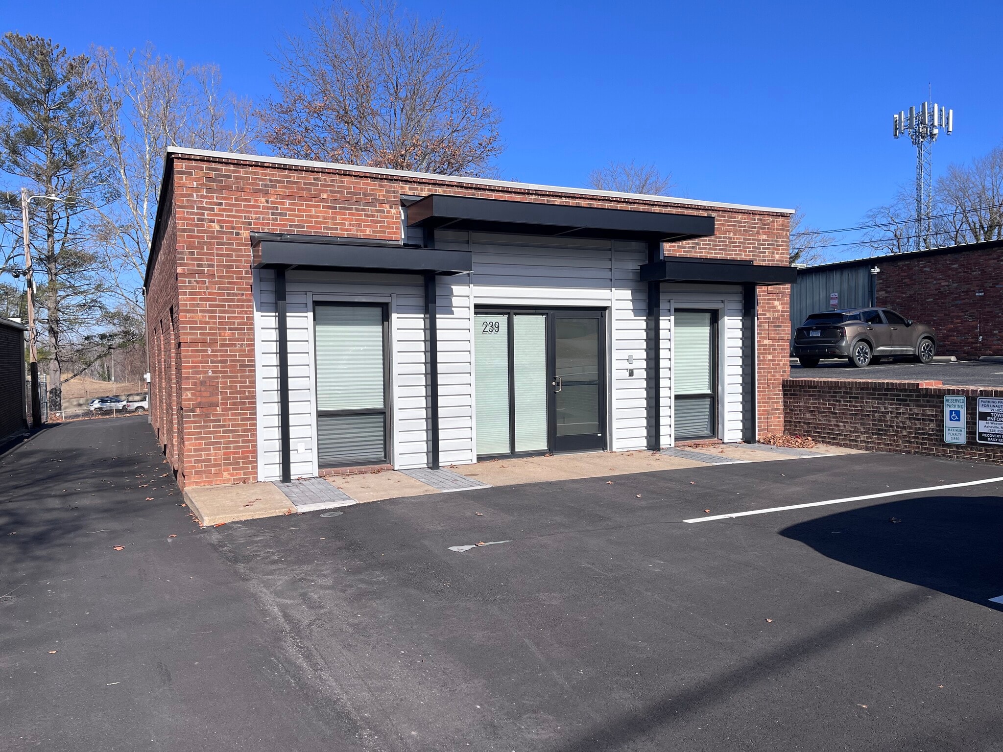 239 Haywood Rd, Asheville, NC for lease Primary Photo- Image 1 of 13