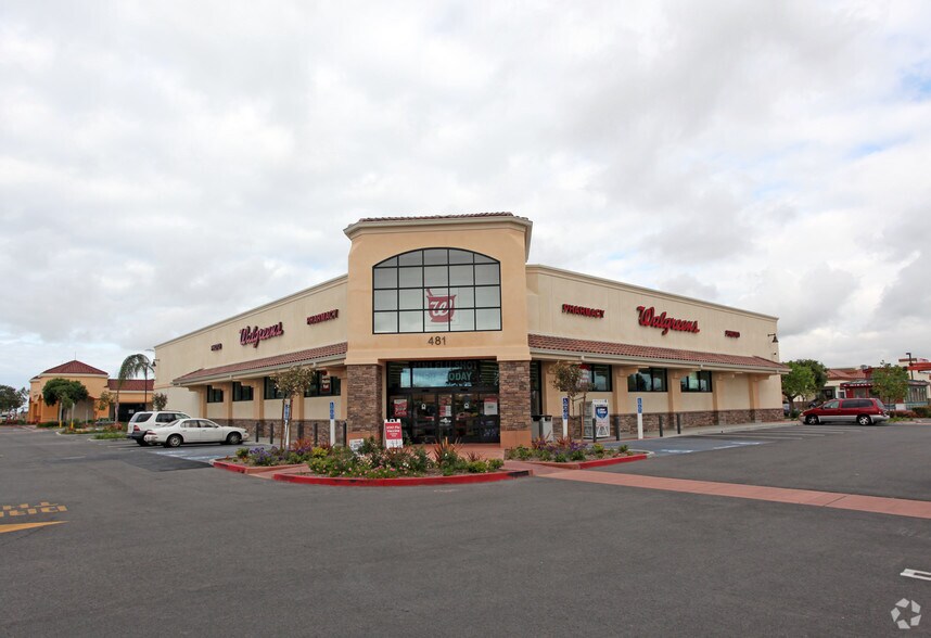 421 S Ventura Rd, Oxnard, CA à louer - Photo principale - Image 1 de 10