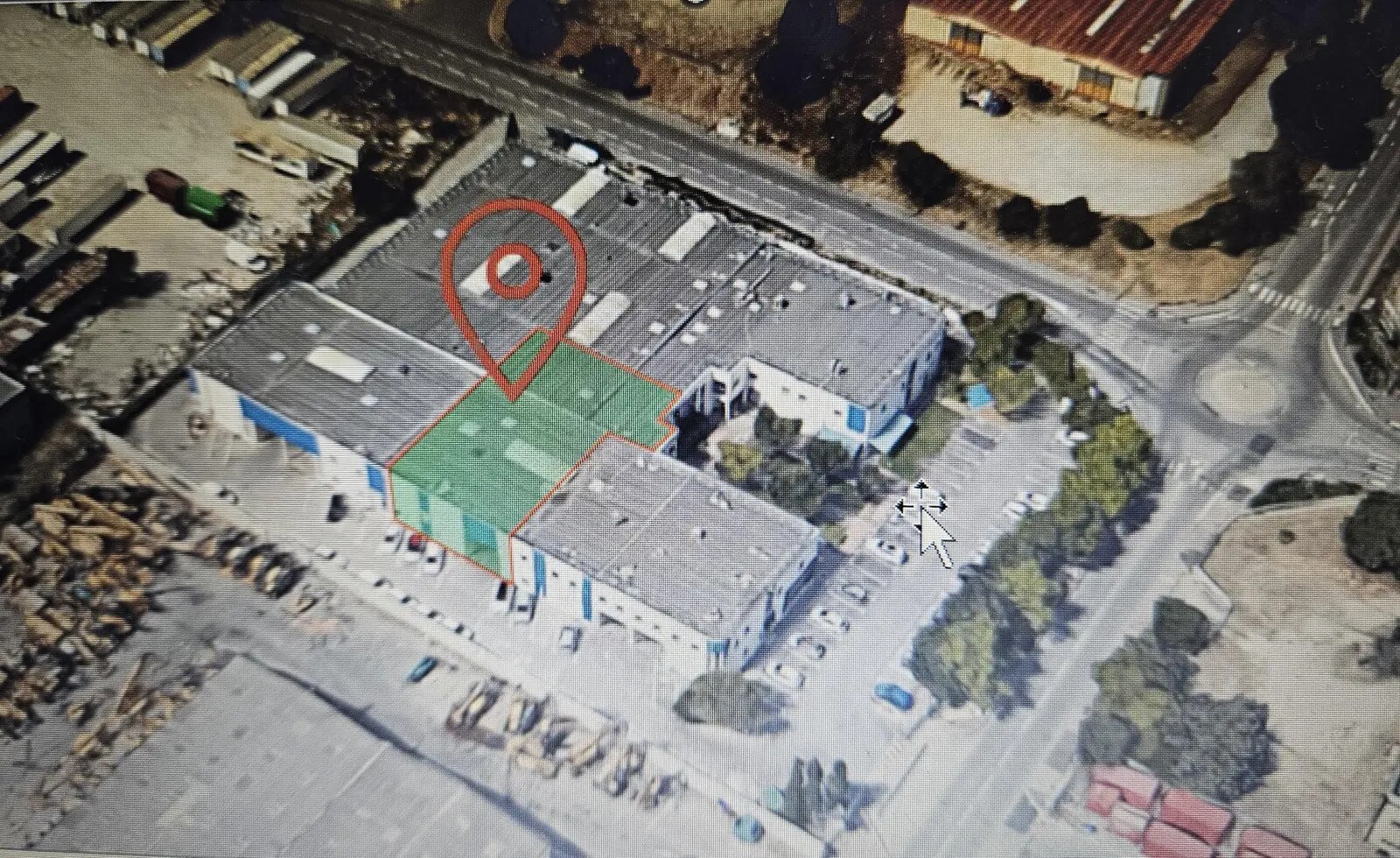 Flex in Vitrolles for lease Building Photo- Image 1 of 5