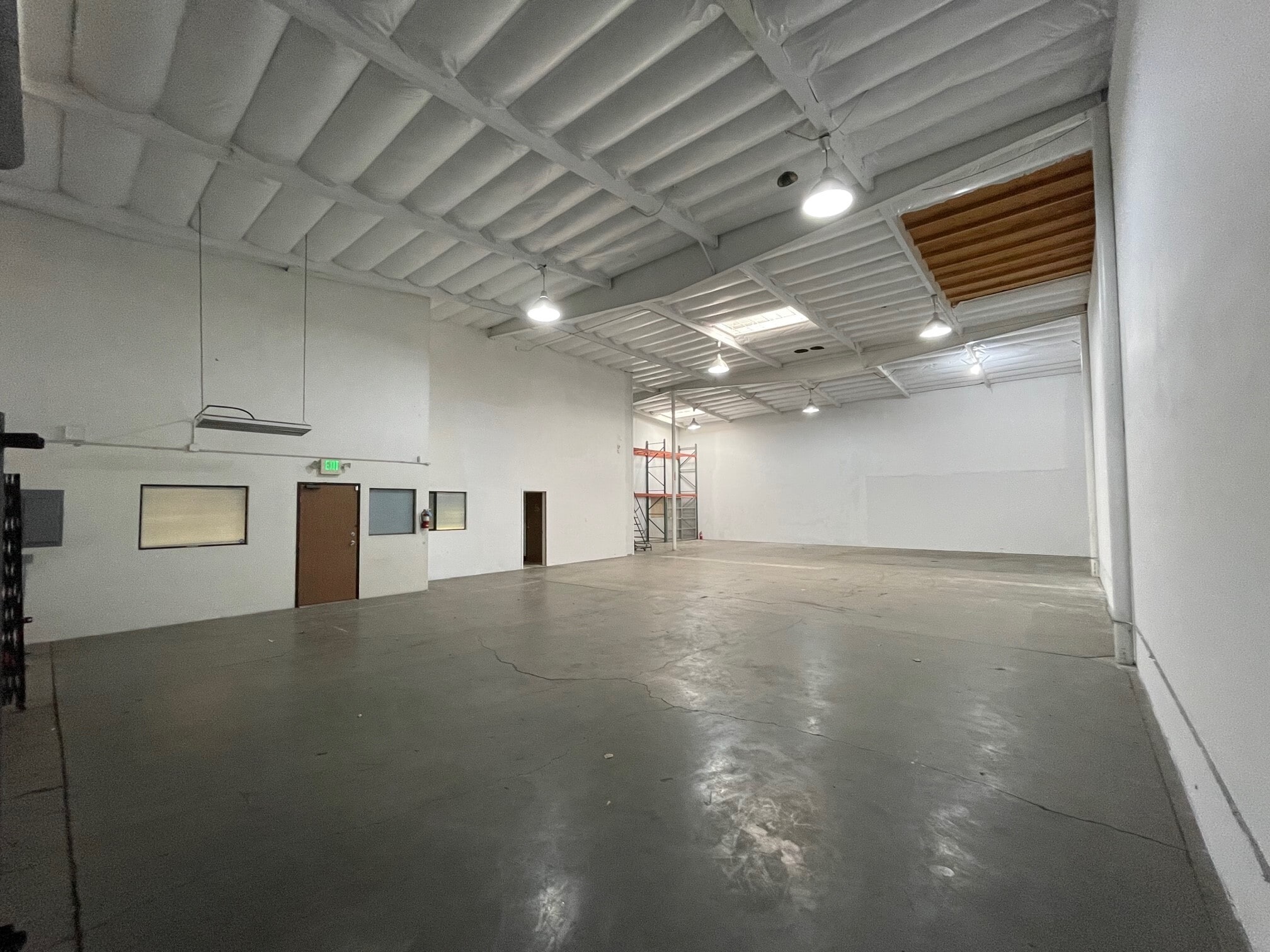 20700 Belshaw Ave, Carson, CA à louer Photo intérieure- Image 1 de 7