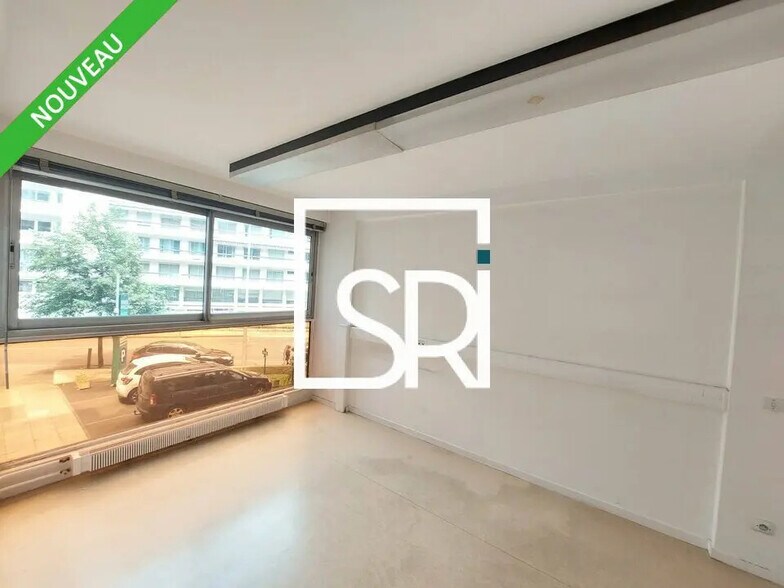 Office in Clermont-Ferrand for sale - Interior Photo - Image 3 of 11