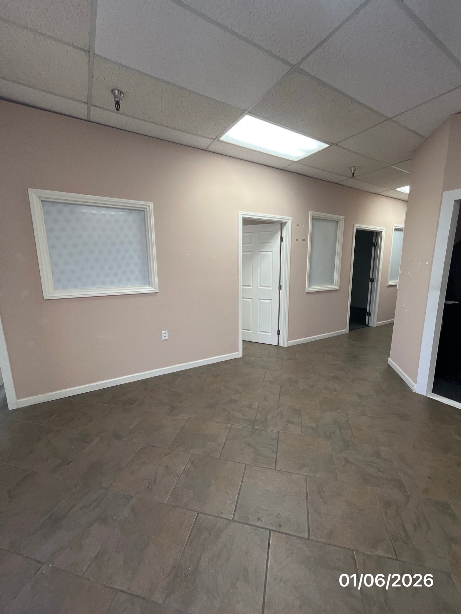 12125 Day St, Moreno Valley, CA à louer Photo intérieure- Image 1 de 4