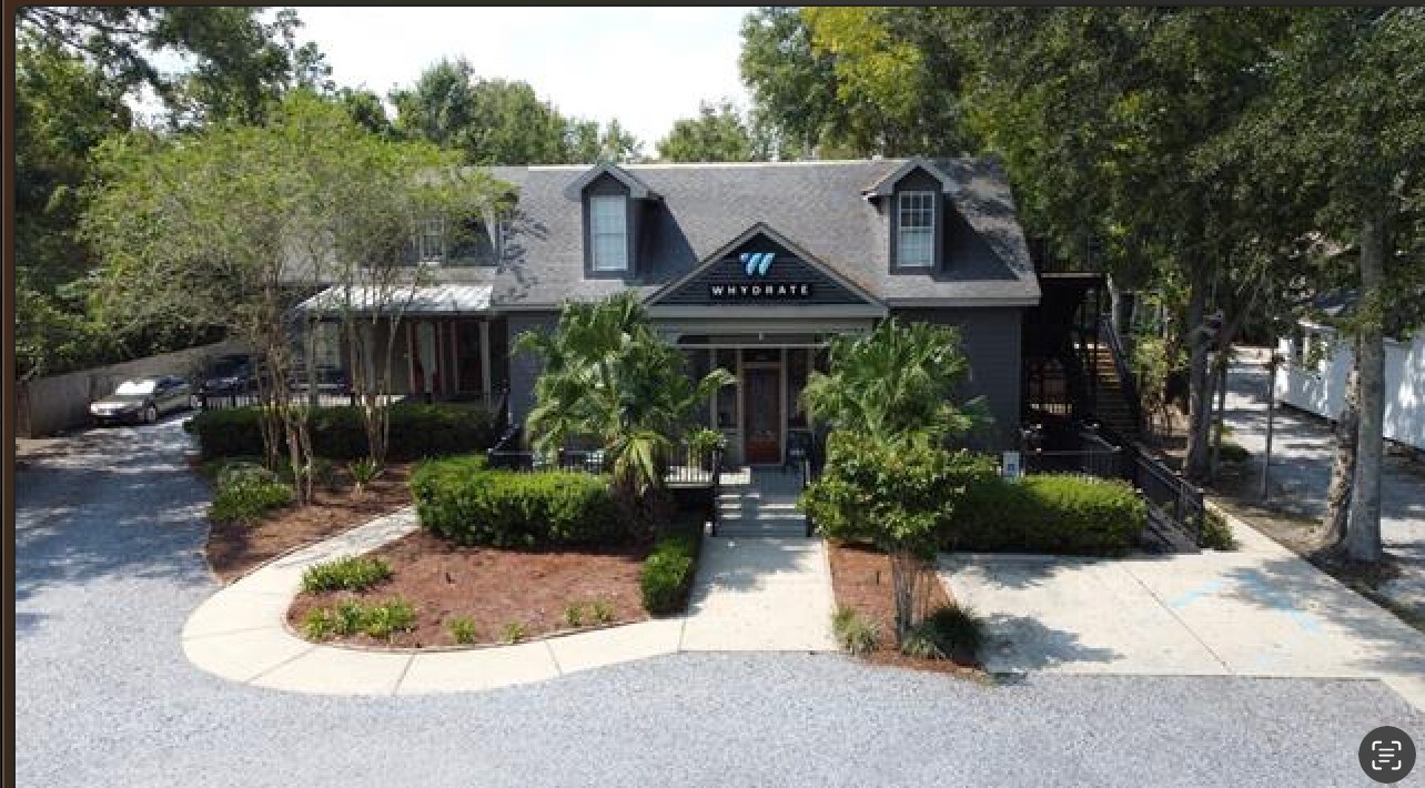 125 N Theard St, Covington, LA for lease Interior Photo- Image 1 of 1