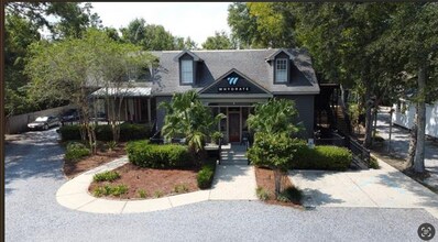 125 N Theard St, Covington, LA for lease Interior Photo- Image 1 of 1