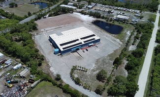 Plus de détails pour 7756 130th St, Sebastian, FL - Industriel à vendre