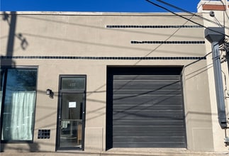 5037 Willis Ave, Dallas, TX for lease Building Photo- Image 2 of 3