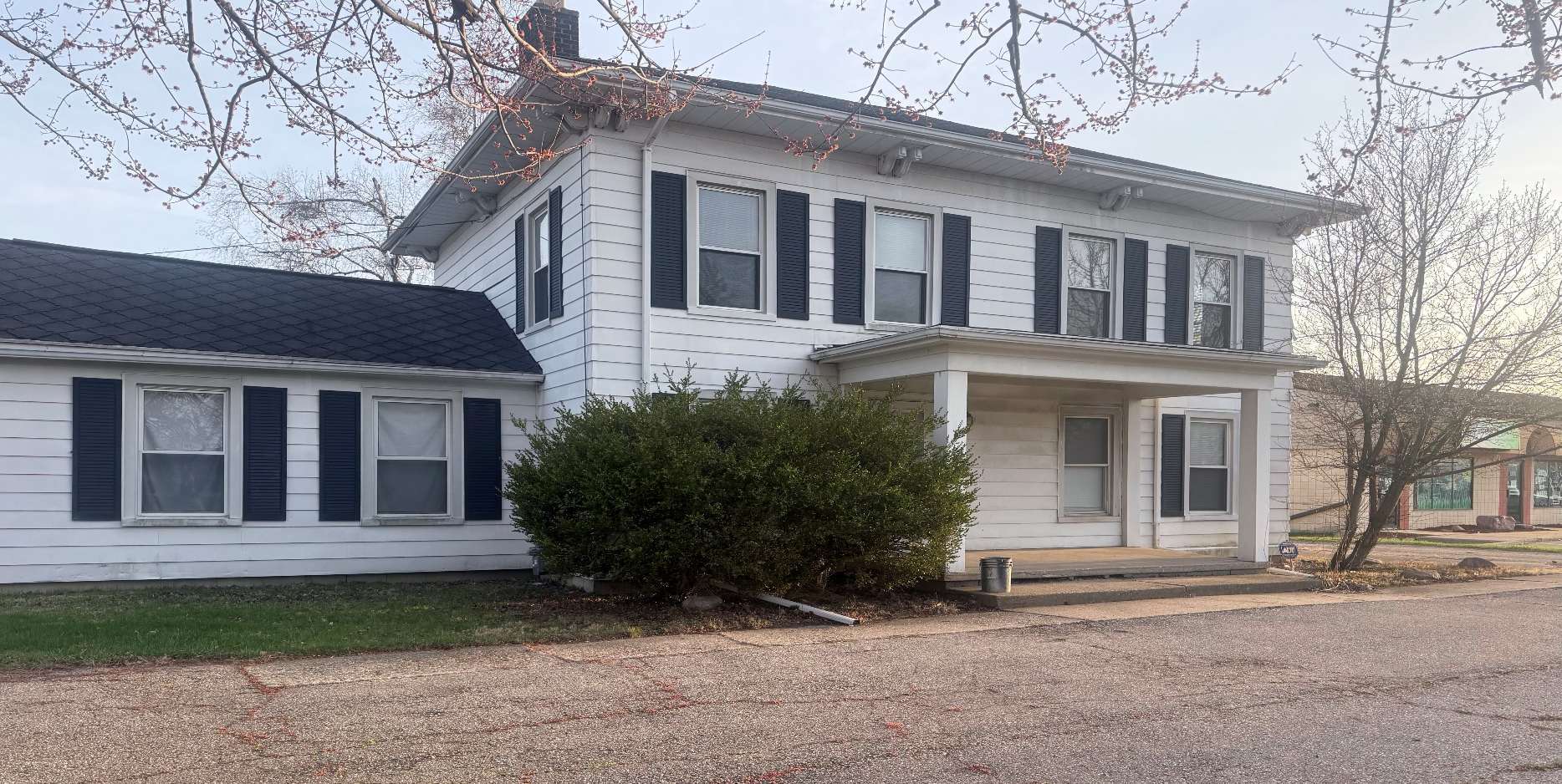 4090 Packard St, Ann Arbor, MI à vendre Photo principale- Image 1 de 3