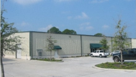 2077 E 58th Avenue Cir, Bradenton, FL for lease Primary Photo- Image 1 of 16