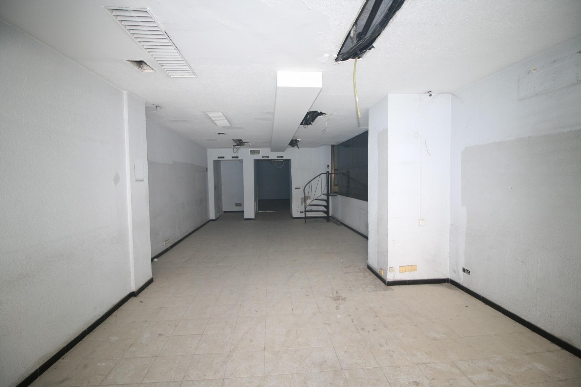 Calle Martínez Campos, 10, Granada, Granada for lease Building Photo- Image 1 of 16