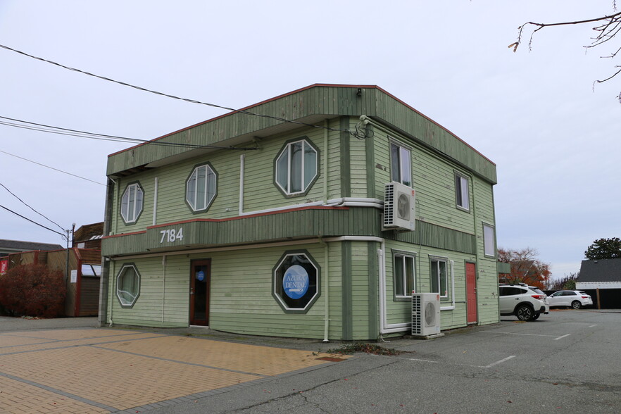 7184 Lantzville Rd, Lantzville, BC for sale - Building Photo - Image 2 of 10