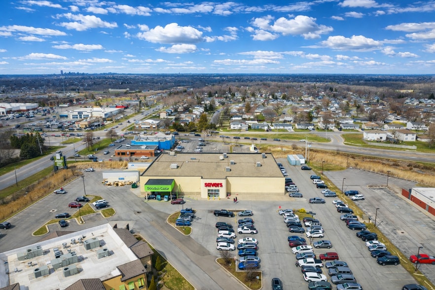 3701 McKinley Pky, Buffalo, NY for sale - Primary Photo - Image 1 of 4