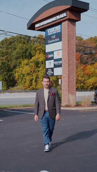 1 Lethbridge Plz, Mahwah, NJ à louer - Vidéo sur l’inscription commerciale - Image 2 de 15