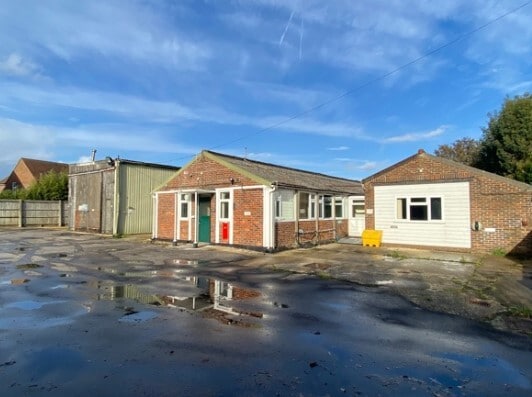 Main Rd, Birdham for lease Primary Photo- Image 1 of 3