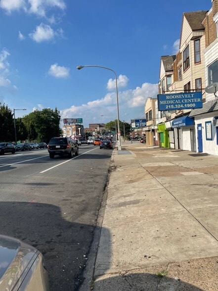 4513 N Broad St, Philadelphia, PA for lease - Building Photo - Image 2 of 9