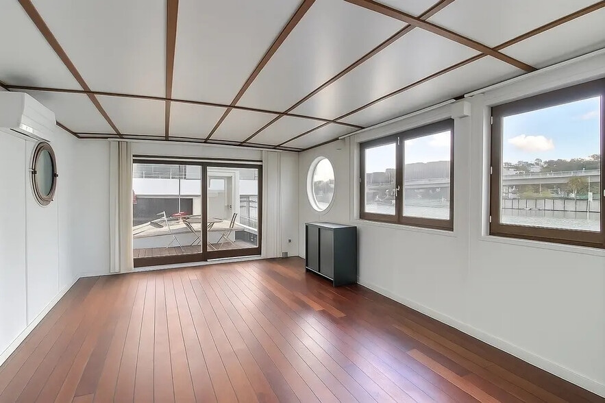 14 Quai Du Quatre Septembre, Boulogne-Billancourt for lease - Building Photo - Image 3 of 5