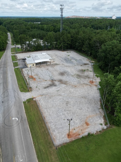 8330 Gullatt Rd, Palmetto, GA for lease - Building Photo - Image 2 of 5