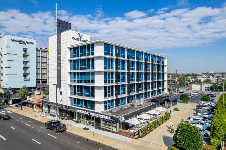 1720 W End Ave, Nashville, TN à louer - Photo du bâtiment - Image 1 de 12