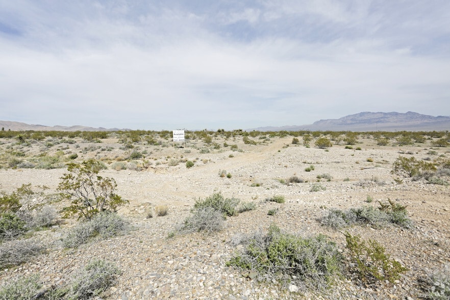 Kyle Canyon Rd, Las Vegas, NV for sale - Building Photo - Image 3 of 8