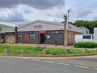 Plus de détails pour Wedgwood Way, Stevenage - Industriel à louer