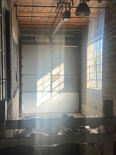 3500-3504 River Road portefeuille de 2 propriétés à vendre sur LoopNet.ca - Photo du bâtiment - Image 2 de 38