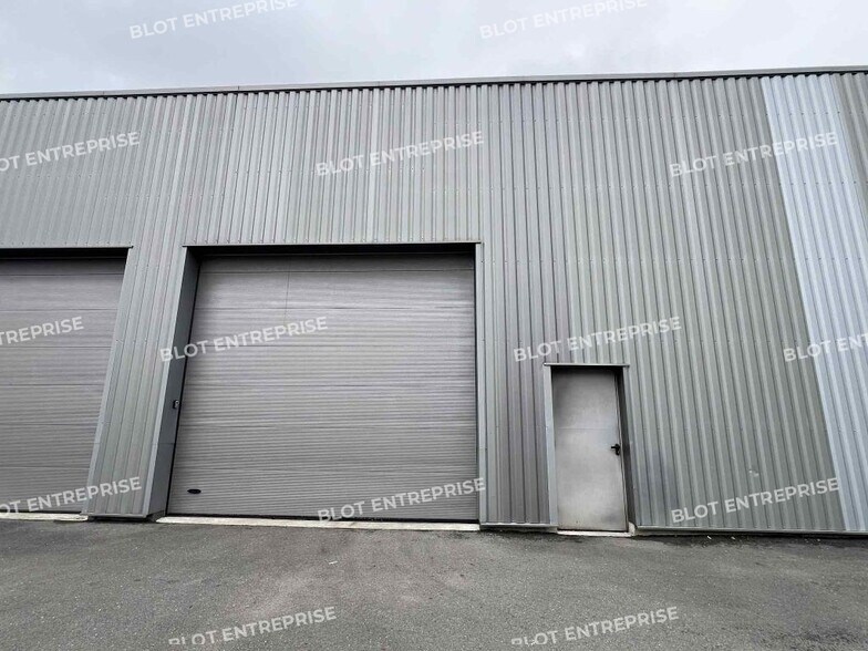 Flex in Thorigné-Fouillard for lease - Building Photo - Image 3 of 4